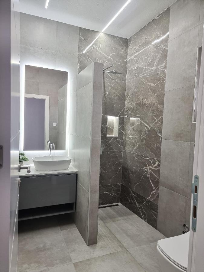 Adria Mare Apartamento Crikvenica Exterior foto