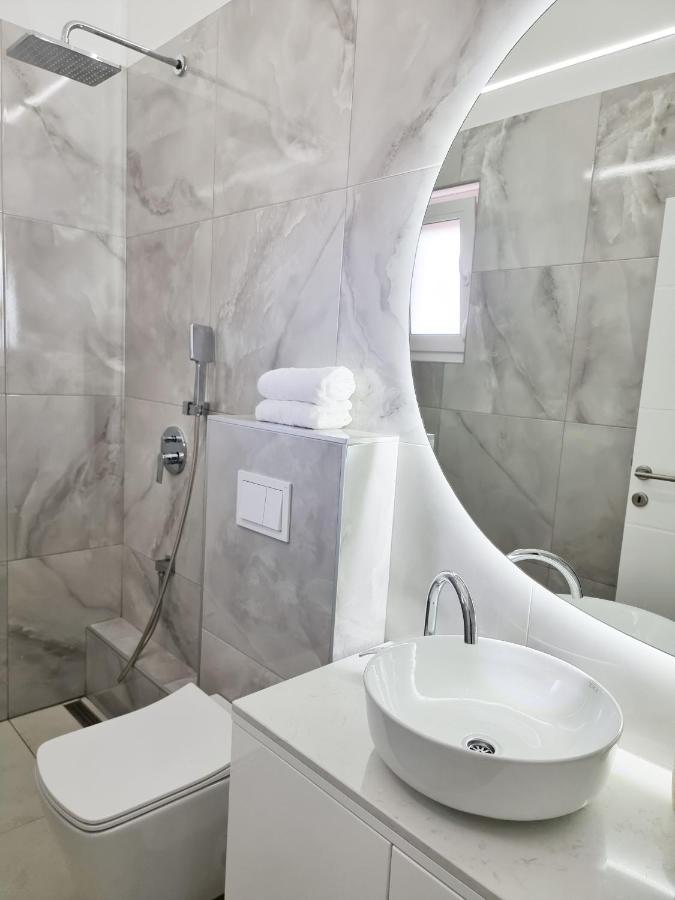 Adria Mare Apartamento Crikvenica Exterior foto