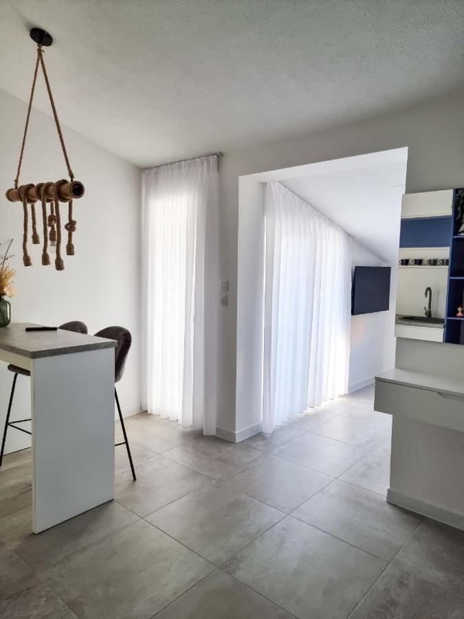 Adria Mare Apartamento Crikvenica Exterior foto