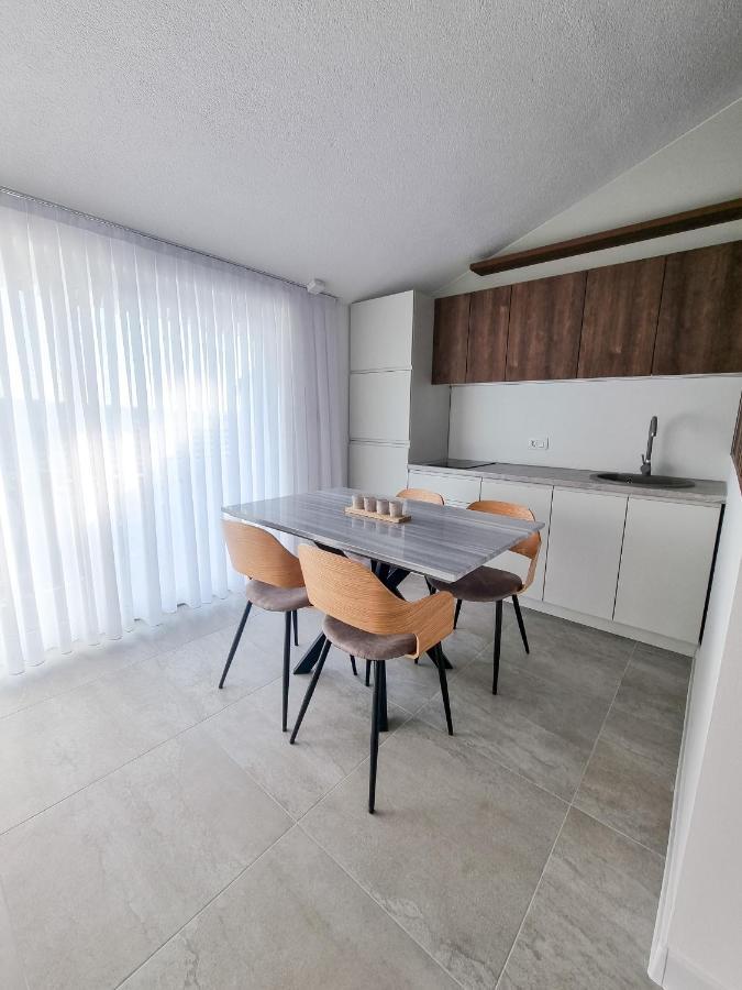 Adria Mare Apartamento Crikvenica Exterior foto