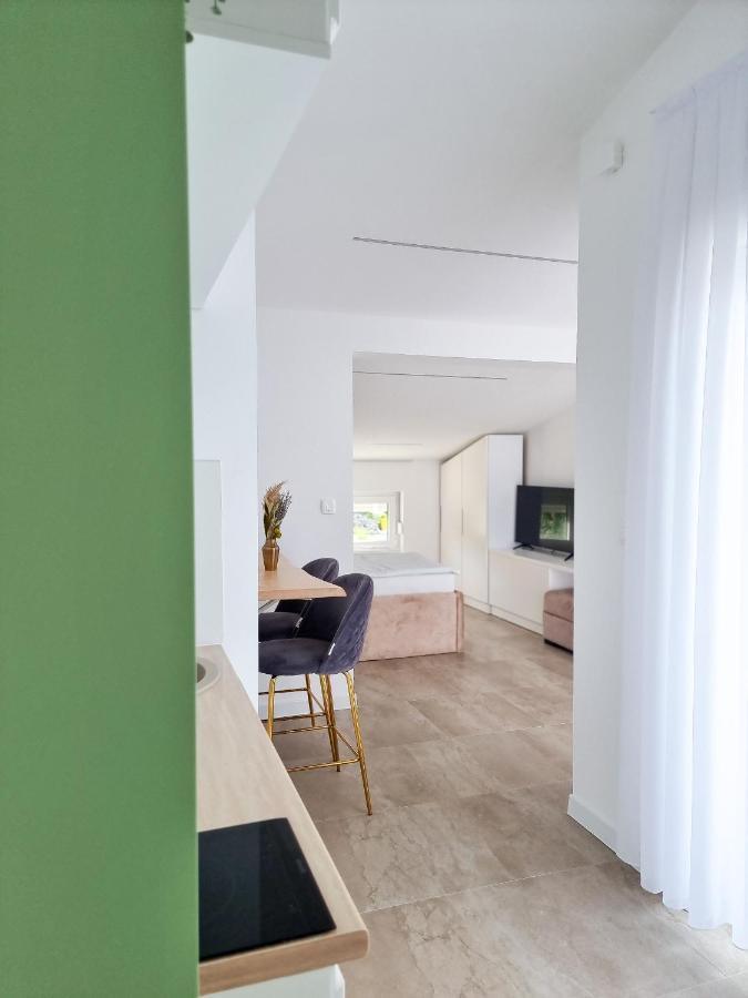 Adria Mare Apartamento Crikvenica Exterior foto